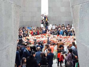 Армен-геноцид-дурсгалын-цогцолбор